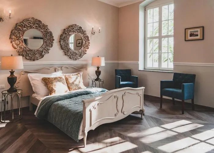 Nocleg ze śniadaniem Palac Rajkowo 4*