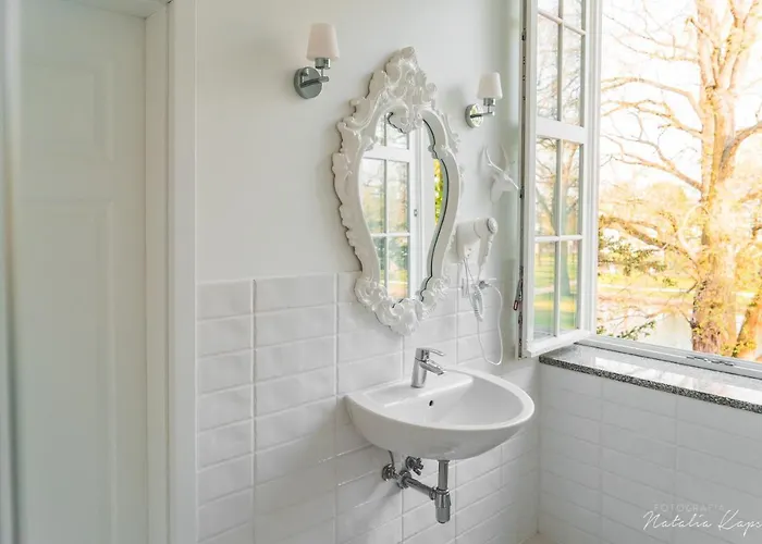 Palac Rajkowo Nocleg ze śniadaniem